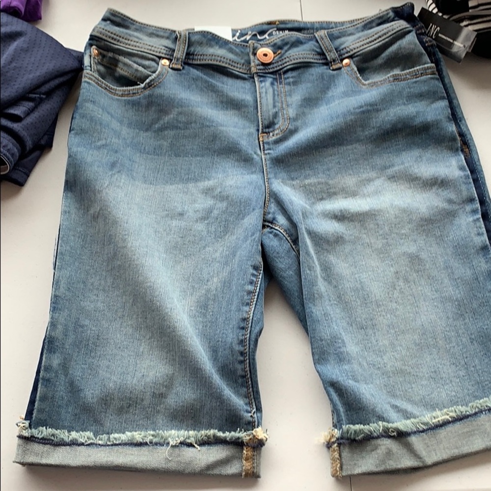 inc denim Bermuda shorts